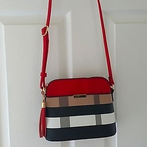 Crossbody purse